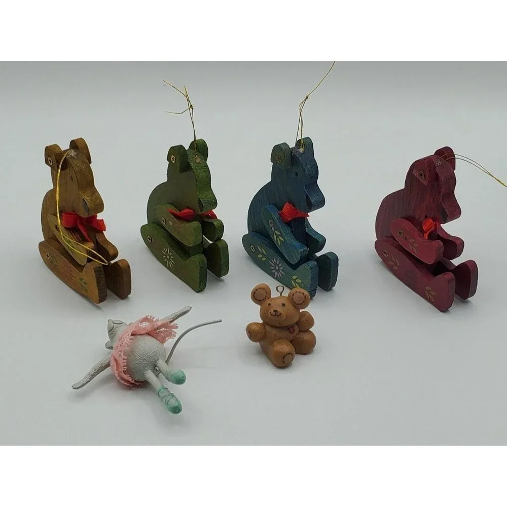 Vintage 4 Wooden Painted Teddy Bears Movable Joints Ornaments+ Bear Mouse Taiwan